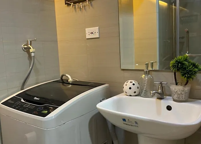 Cq House Luxe With Pool View Near Moa & Airport Апартаменты