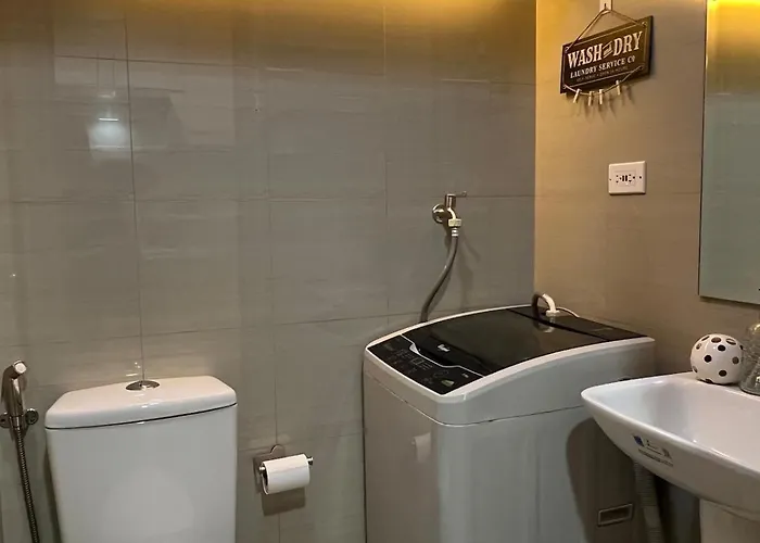 Cq House Luxe With Pool View Near Moa & Airport شقة *